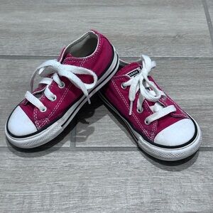 Red Converse Chuck Taylor Toddler 7